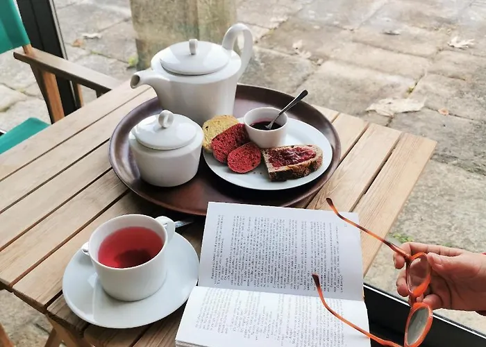 House & Wine * Μπράγκα